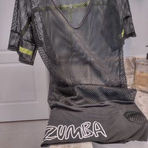 Sweet mesh top, gray w/lime ties in back ,EUC